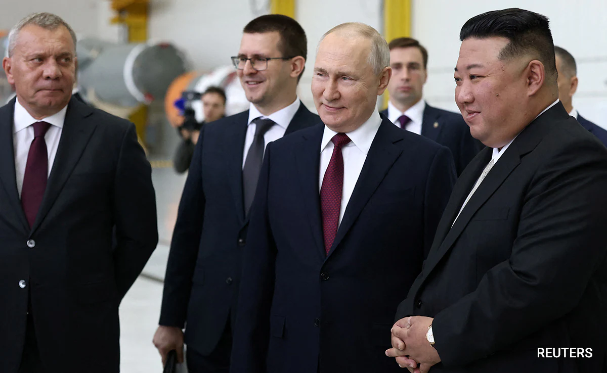 Kim Jong Un Travels To Meet Russian President Vladimir Putin! - Hey News