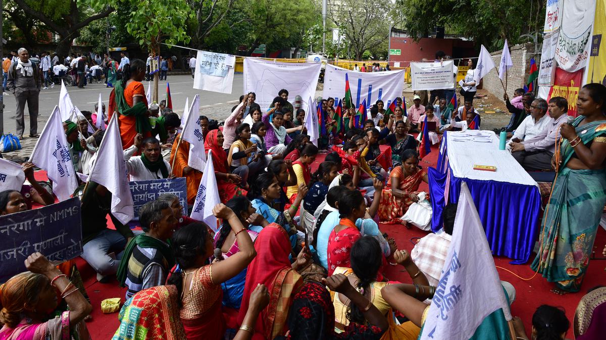 MGNREGA protest: Bengal People Ready for Delhi Battle