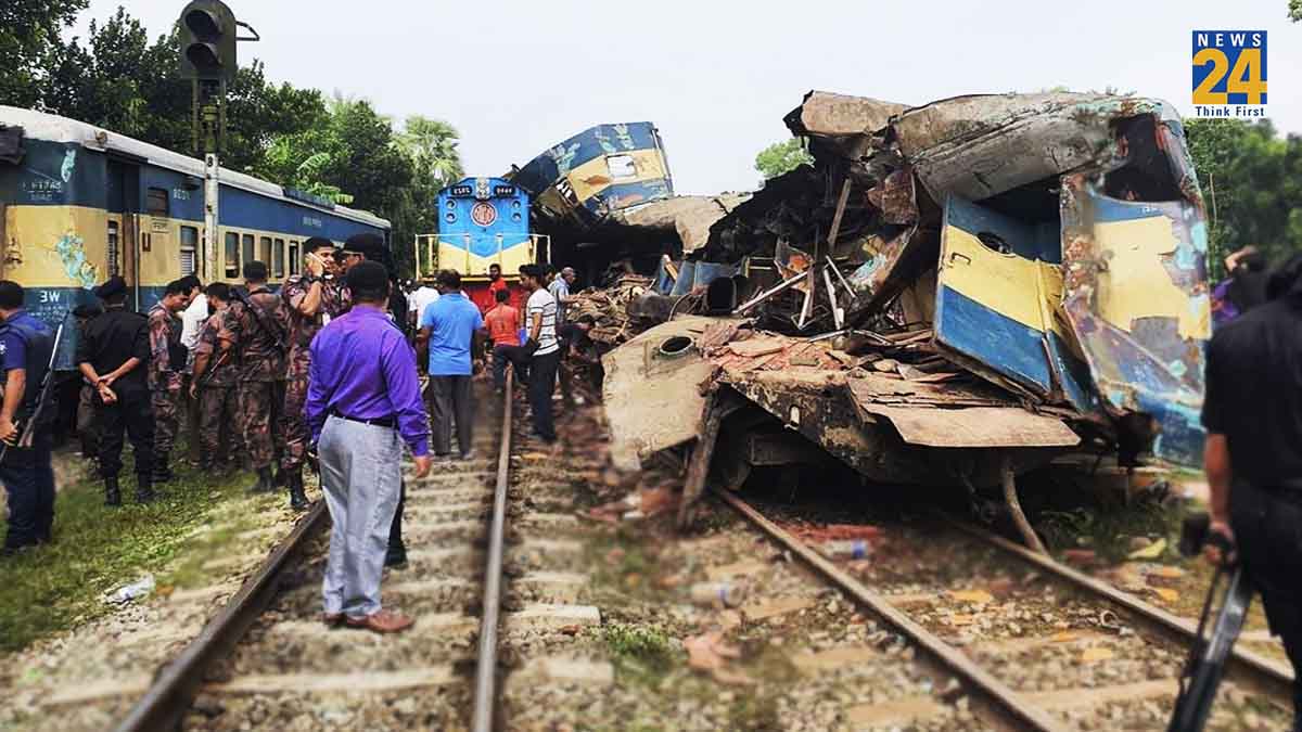 Bangladesh Train Collision: 15 Dead, 100+ Injured