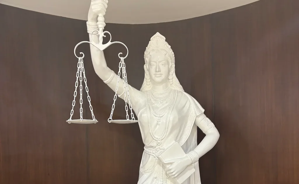 New Justice Lady Statue Revealed; Law No More Blind